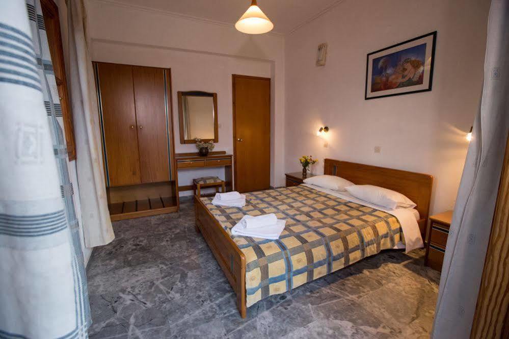 Filoxenia Apartments 2 Palaiochora Ngoại thất bức ảnh